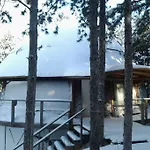 The Forest Sea Dome Vila